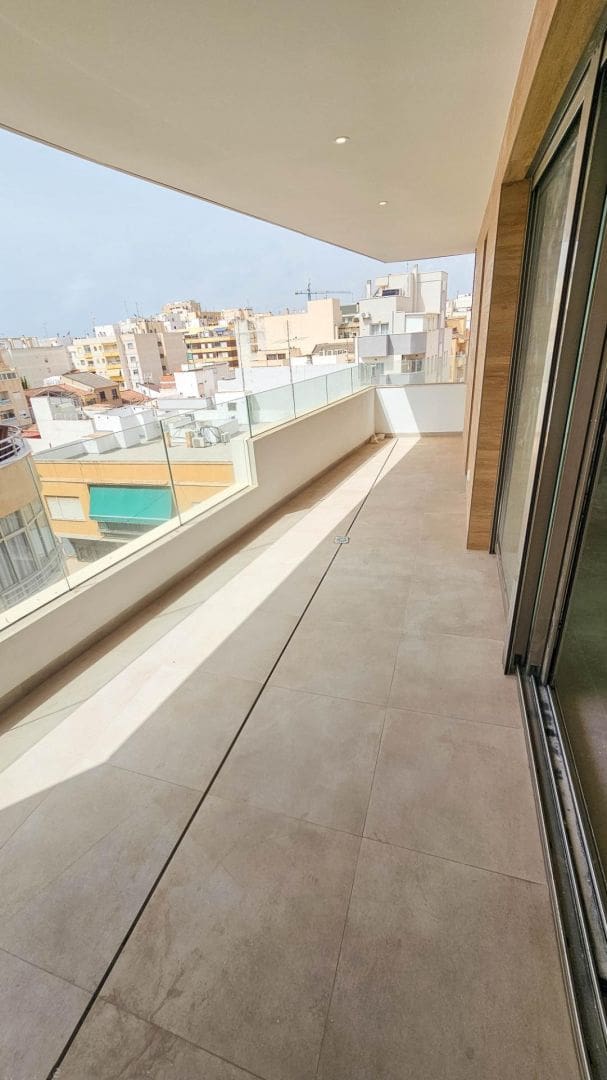 3 Zimmer Penthouse zu verkaufen in Torrevieja - 548.000 € (Ref: 10003851)