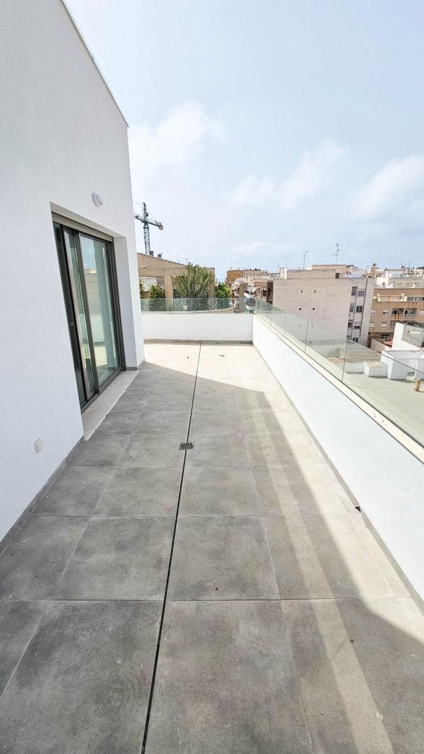 3 Zimmer Penthouse zu verkaufen in Torrevieja - 548.000 € (Ref: 10003851)