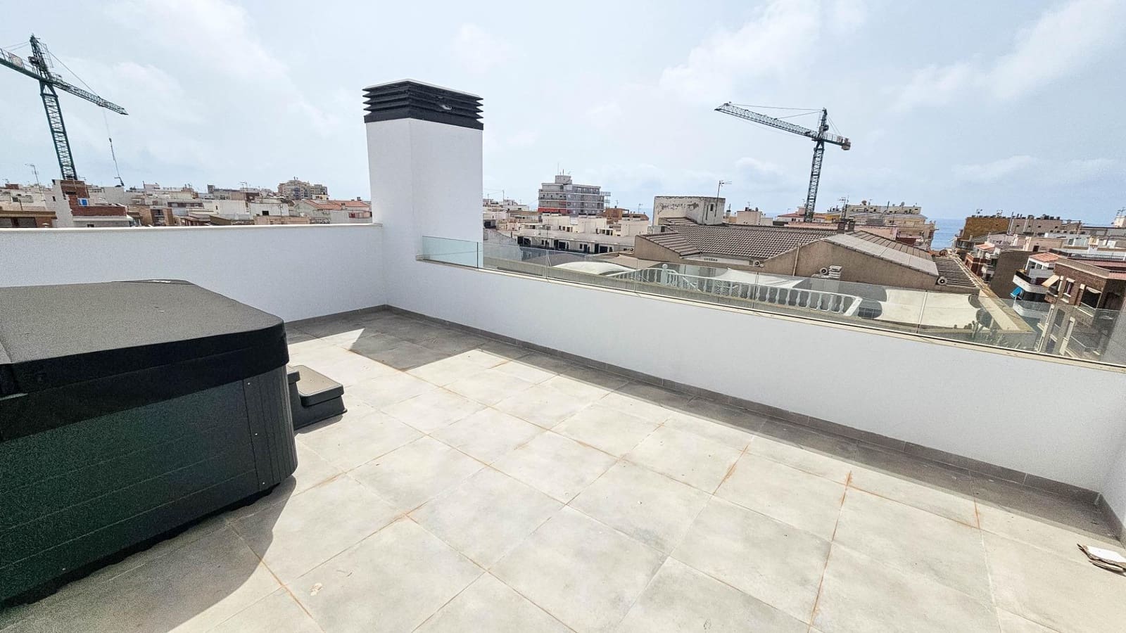 3 Zimmer Penthouse zu verkaufen in Torrevieja - 548.000 € (Ref: 10003851)
