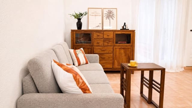 2 bedroom Apartment for sale in Torrevieja - € 145,000 (Ref: 10003855)