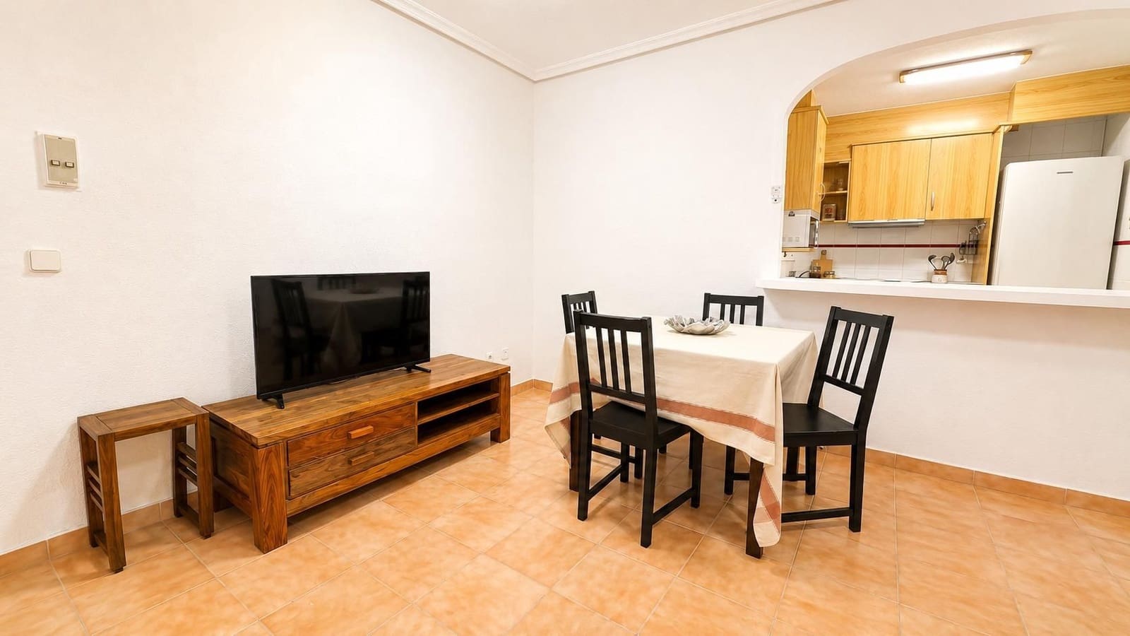 2 Zimmer Apartment zu verkaufen in Torrevieja - 145.000 € (Ref: 10003855)