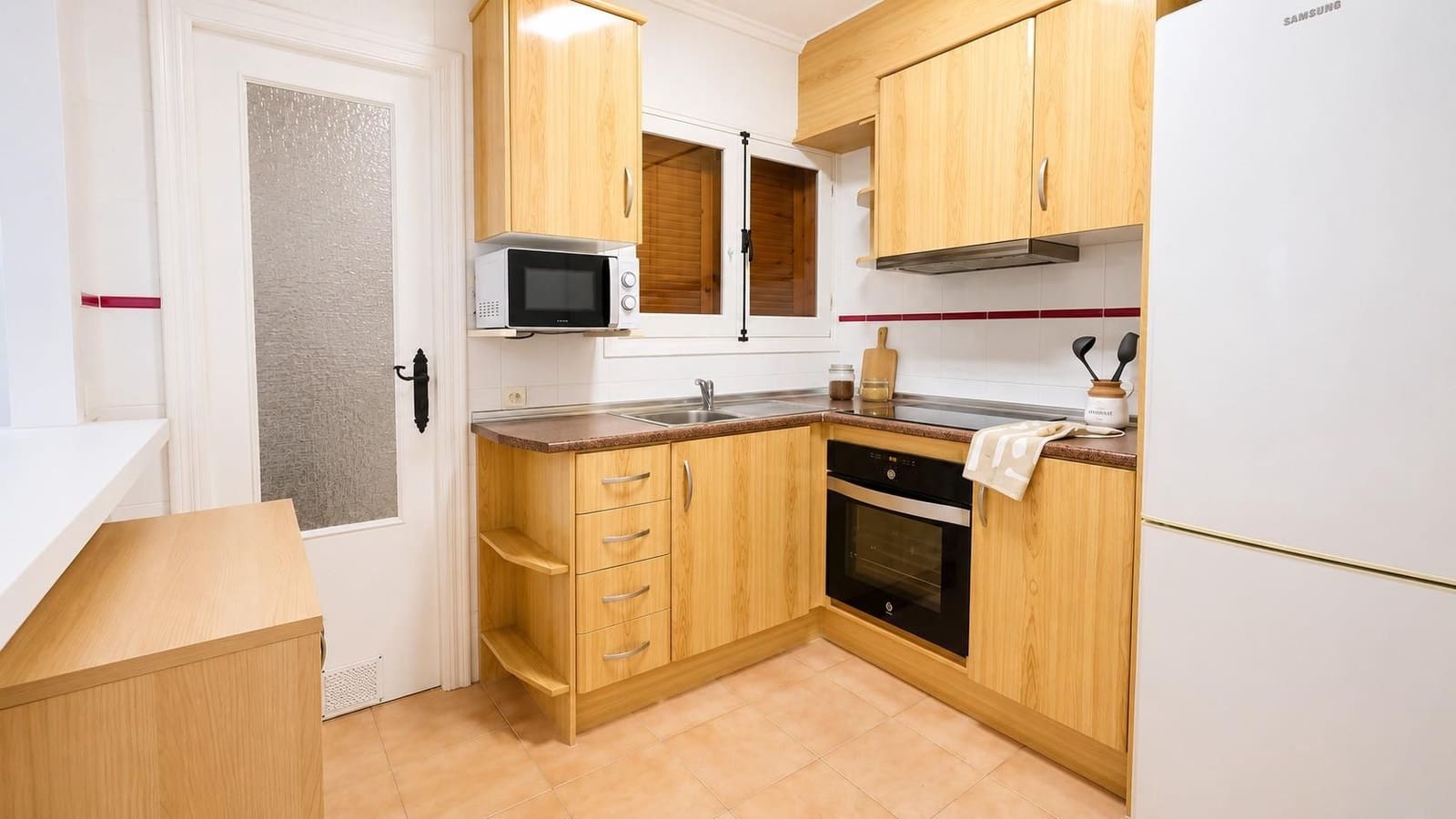 2 Zimmer Apartment zu verkaufen in Torrevieja - 145.000 € (Ref: 10003855)