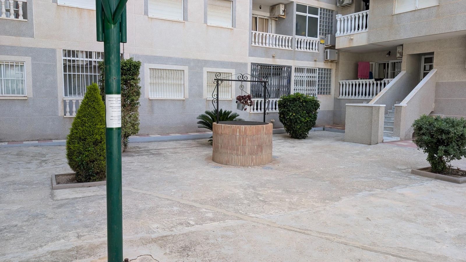 1 Zimmer Apartment zu verkaufen in Torrevieja mit Pool - 113.900 € (Ref: 10003860)