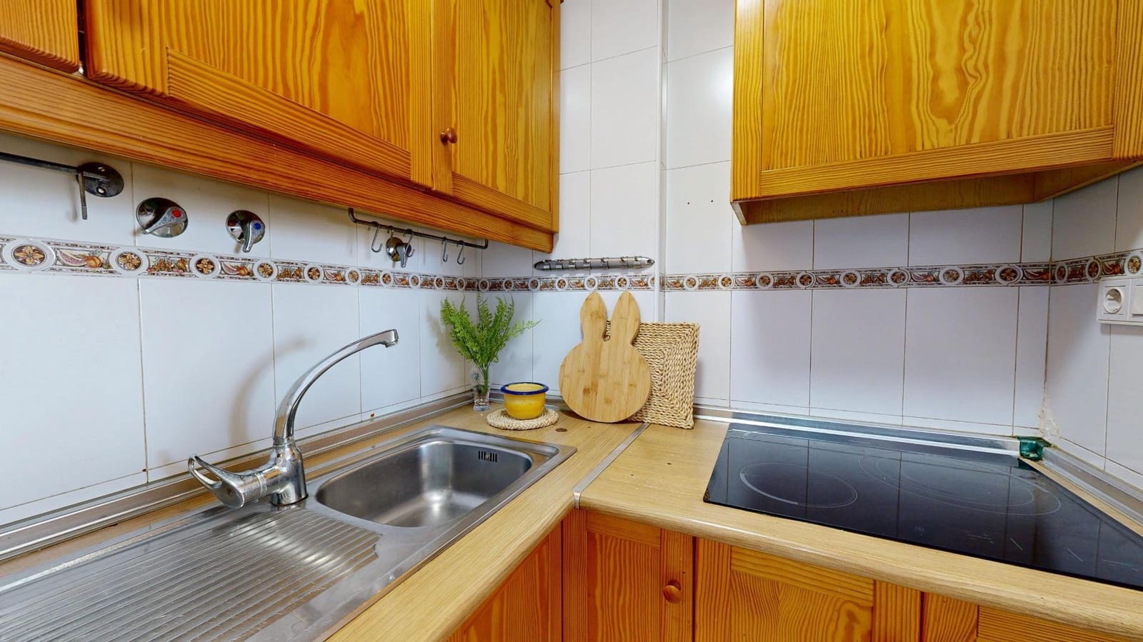 1 Zimmer Apartment zu verkaufen in Torrevieja mit Pool - 113.900 € (Ref: 10003860)