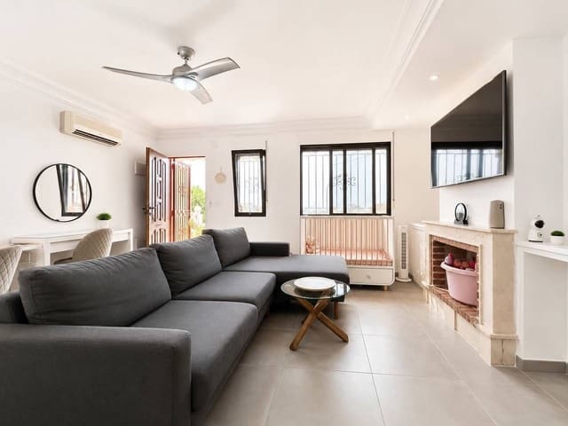 Chalet de 2 habitaciones en Las Filipinas en venta - 218.000 € (Ref: 10005764)