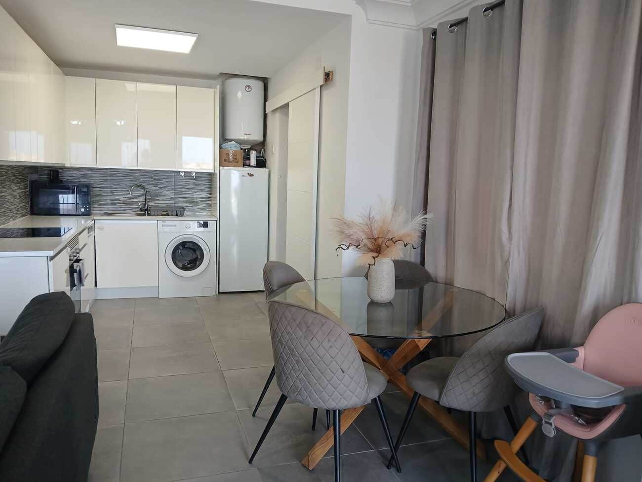 Chalet de 2 habitaciones en Filipinas en venta - 218.000 € (Ref: 10005764)