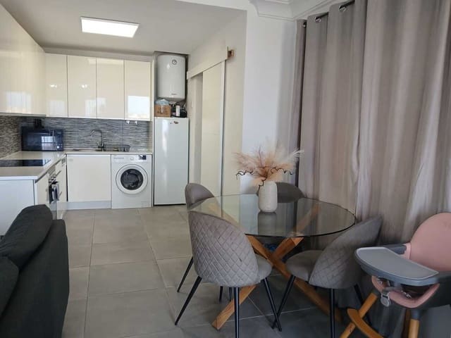 Chalet de 2 habitaciones en Las Filipinas en venta - 218.000 € (Ref: 10005764)