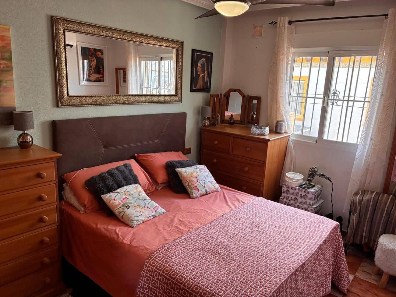 2 soverom Rekkehus til salgs i Orihuela Costa med svømmebasseng - € 249 995 (Ref: 10005769)