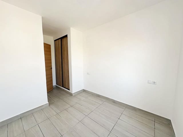 2 quarto Apartamento para venda em Torrevieja - 149 900 € (Ref: 10005776)