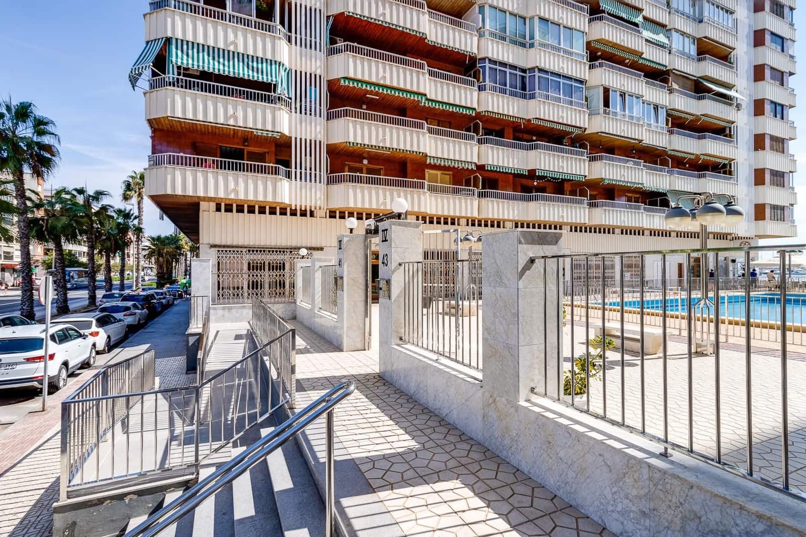 3 soveværelse Lejlighed til salg i Torrevieja - € 256.000 (Ref: 10006378)