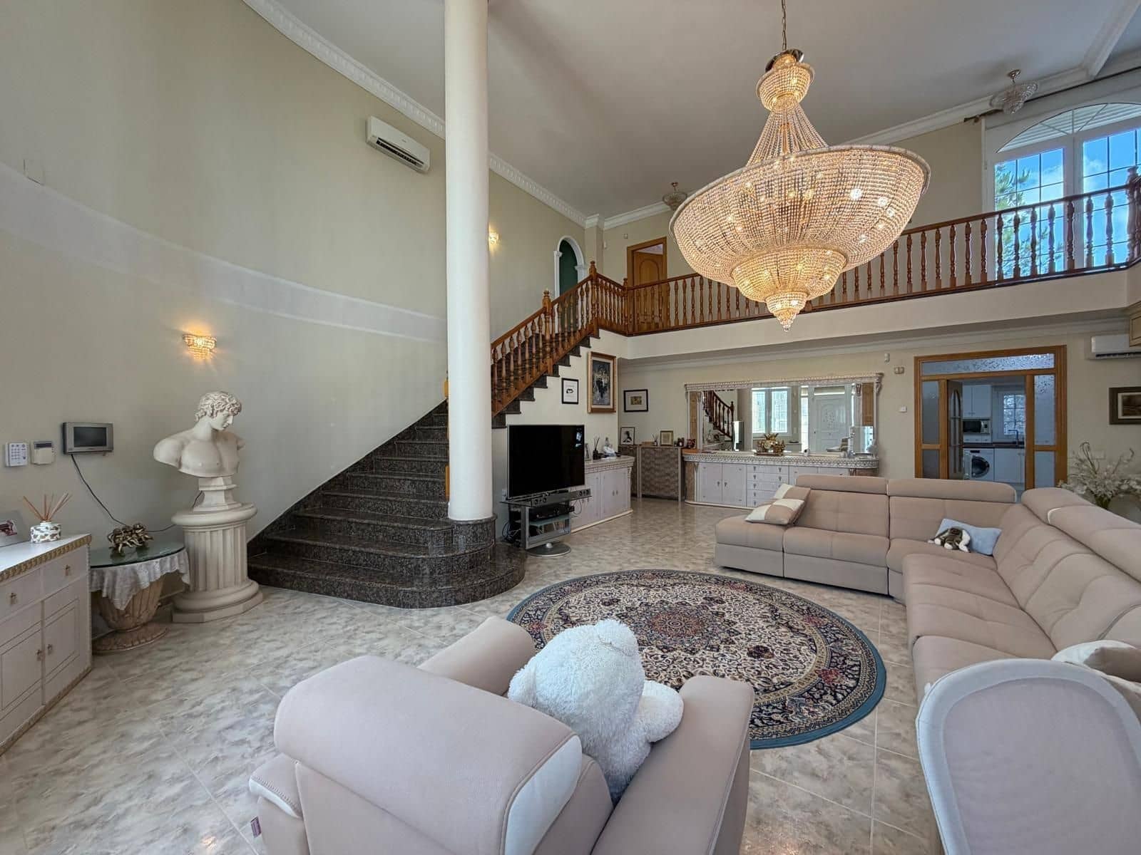 Chalet de 6 habitaciones en Ciudad Quesada en venta con piscina - 880.000 € (Ref: 10006388)