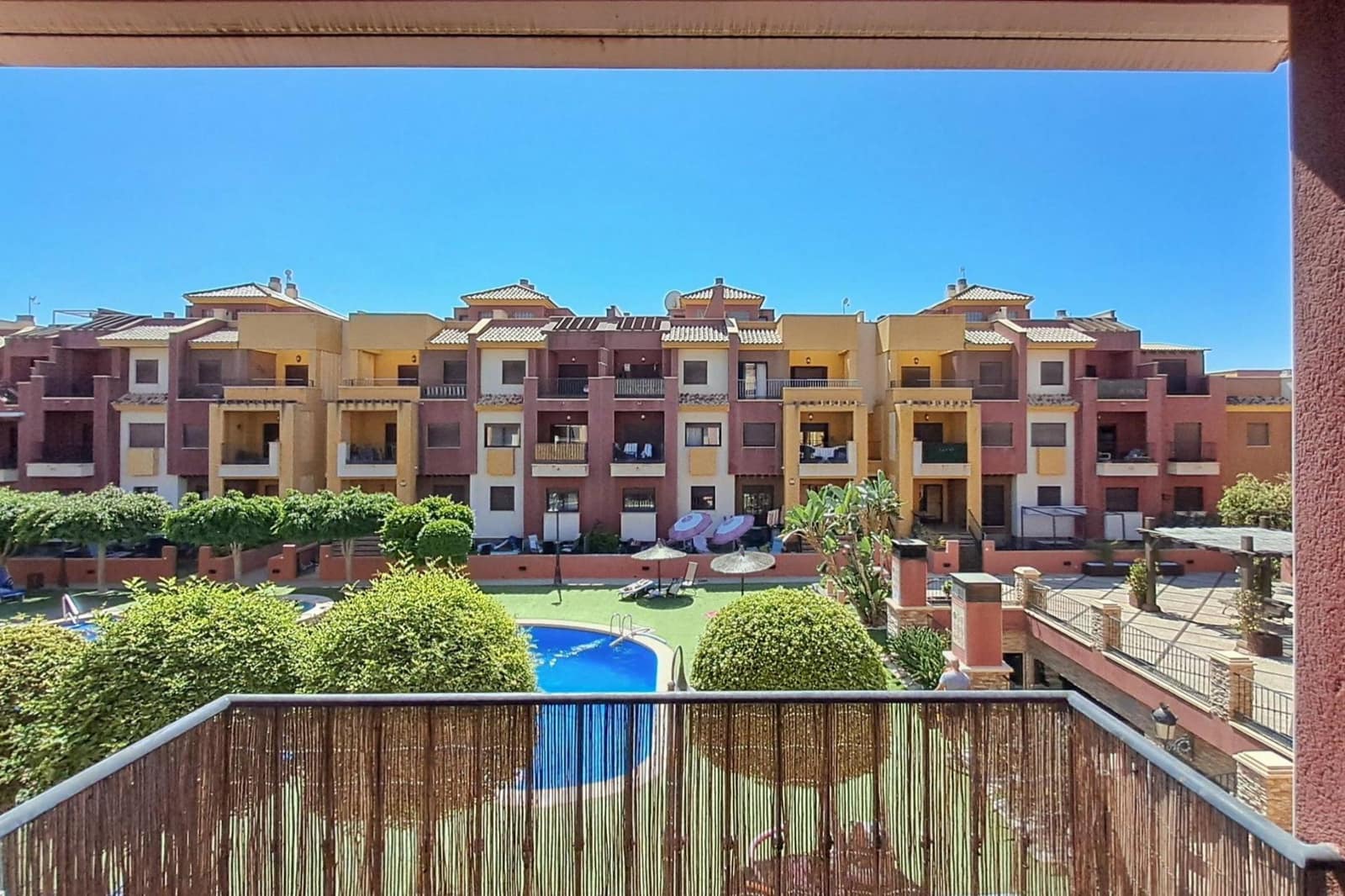2 sovrum Lägenhet till salu i Orihuela Costa med pool - 239 000 € (Ref: 10006390)