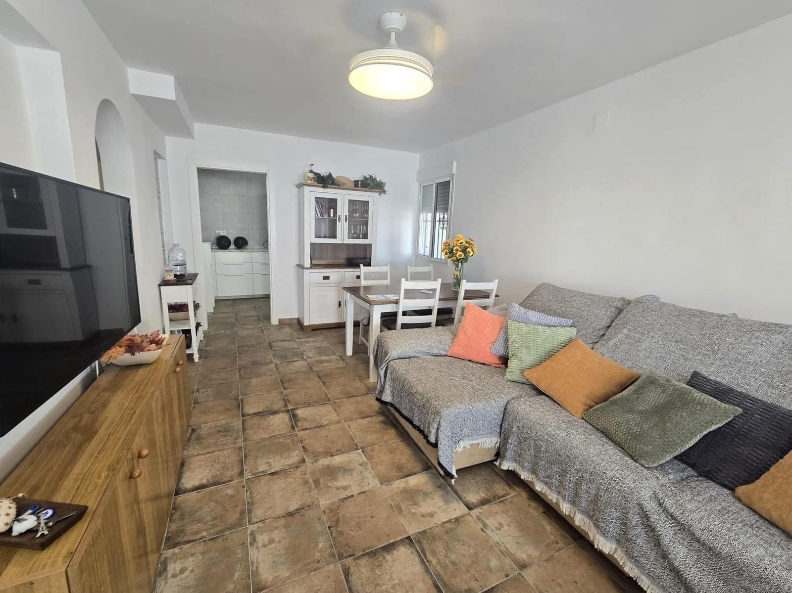 3 slaapkamer Huis te koop in La Siesta met zwembad - € 290.000 (Ref: 10006395)