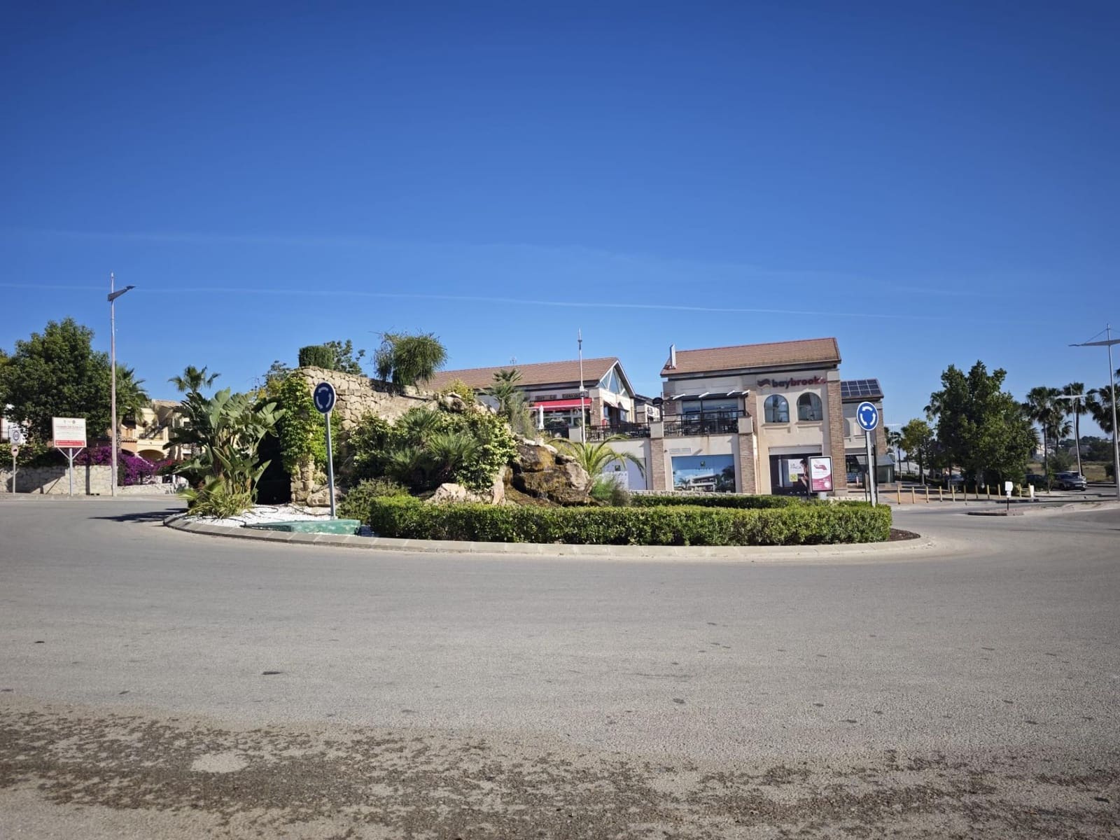 4 bedroom Villa for sale in Algorfa - € 449,995 (Ref: 10007245)