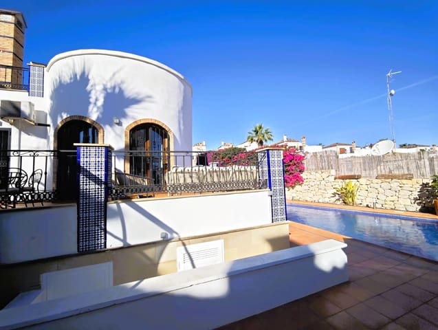 4 bedroom Villa for sale in Algorfa - € 449,995 (Ref: 10007245)