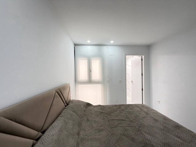 2 soveværelse Lejlighed til salg i Torrevieja med swimmingpool - € 289.900 (Ref: 10009234)