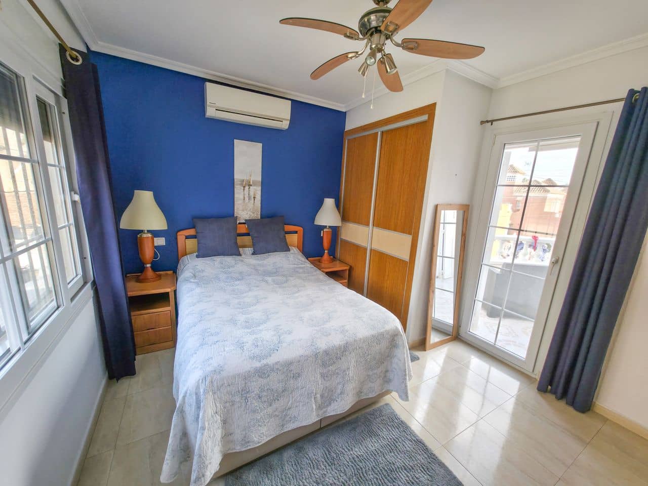 3 Zimmer Villa zu verkaufen in Filipinas - 269.995 € (Ref: 10011590)