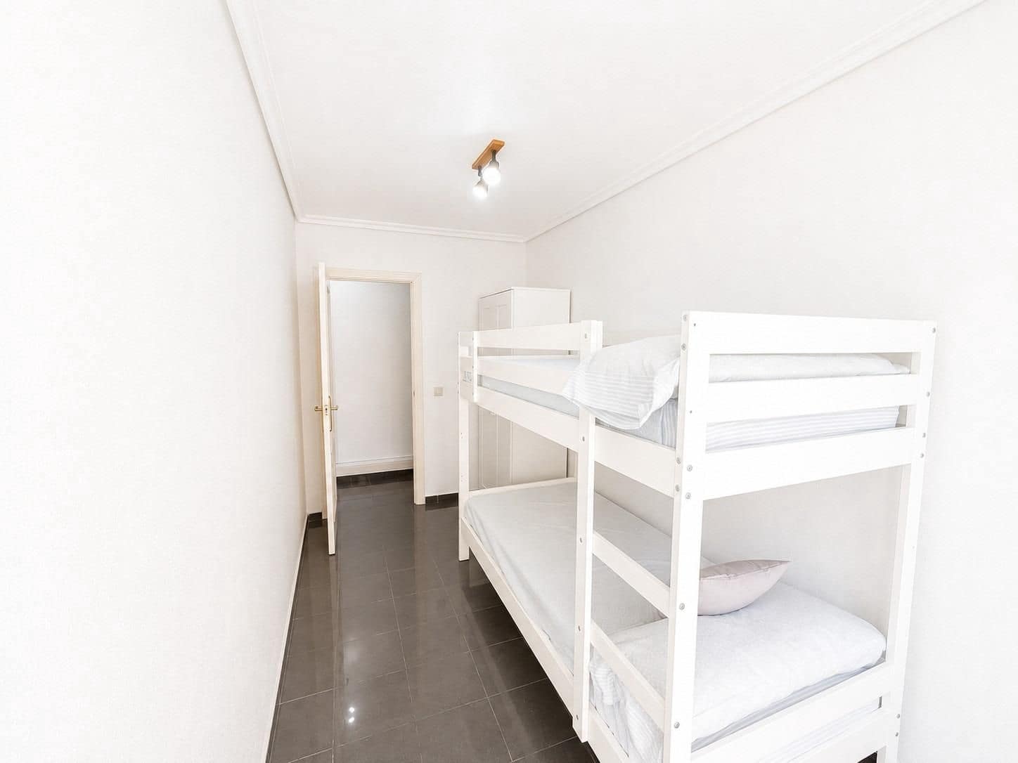 2 soveværelse Penthouse til salg i Torrevieja med garage - € 180.000 (Ref: 10011592)