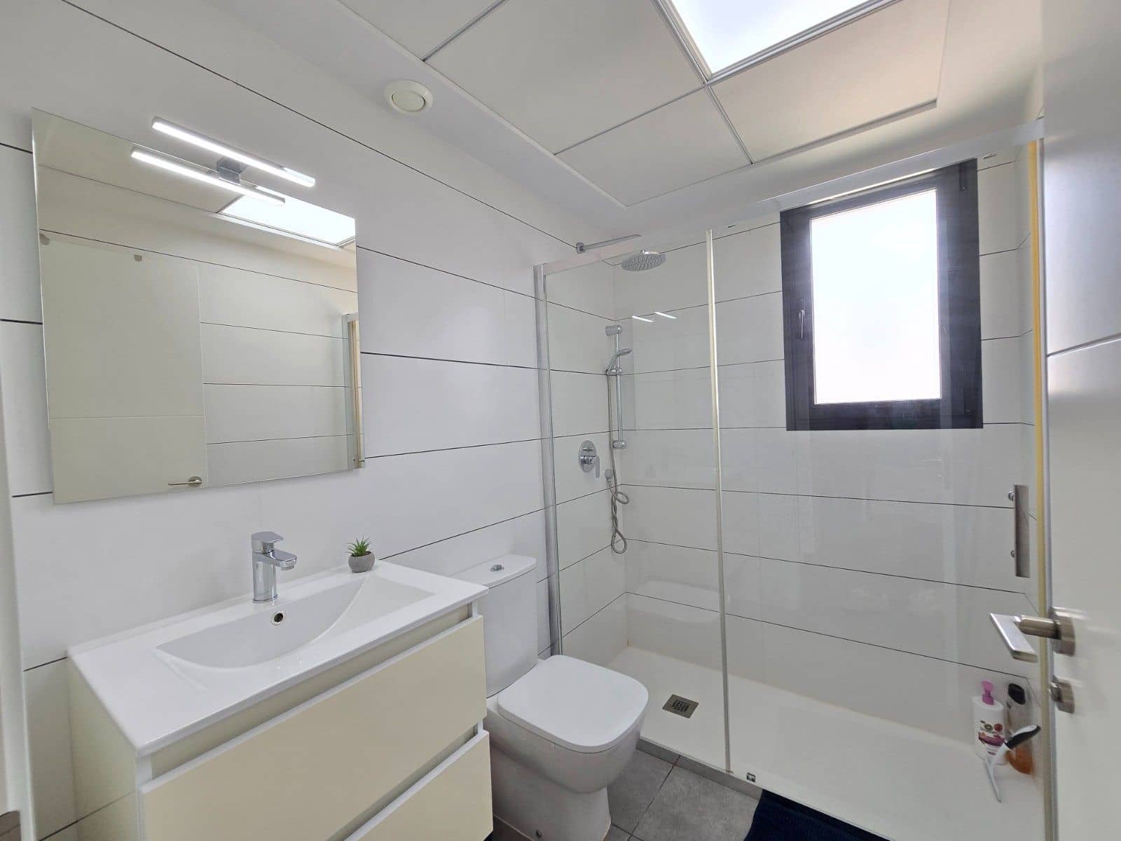 2 bedroom Apartment for sale in Filipinas with garage - € 229,000 (Ref: 10013465)