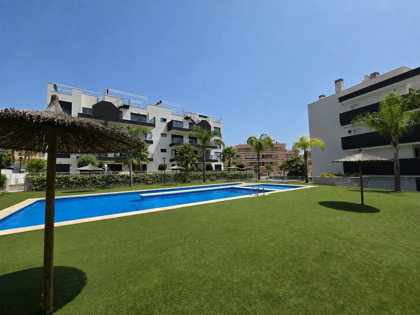 2 bedroom Apartment for sale in Filipinas with garage - € 229,000 (Ref: 10013465)
