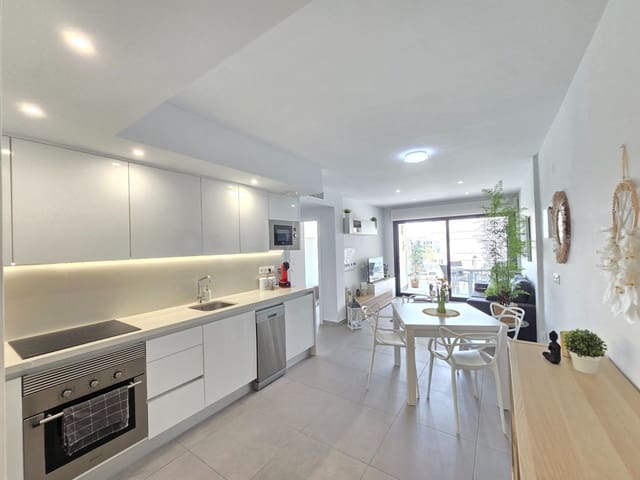 2 bedroom Apartment for sale in Las Filipinas with garage - € 229,000 (Ref: 10013465)