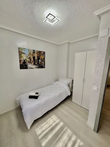 3 bedroom Apartment for sale in Parque de las Naciones, Torrevieja - € 185,500 (Ref: 10013466)