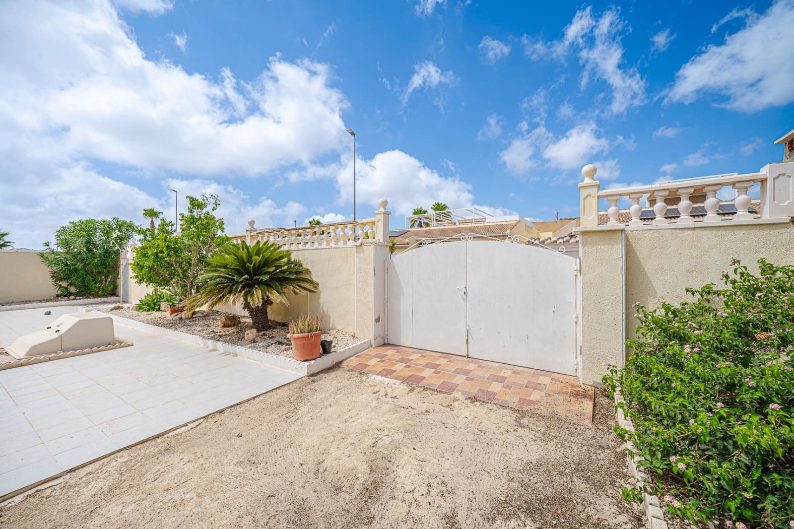3 Zimmer Villa zu verkaufen in Dona Pepa - 399.000 € (Ref: 10013469)