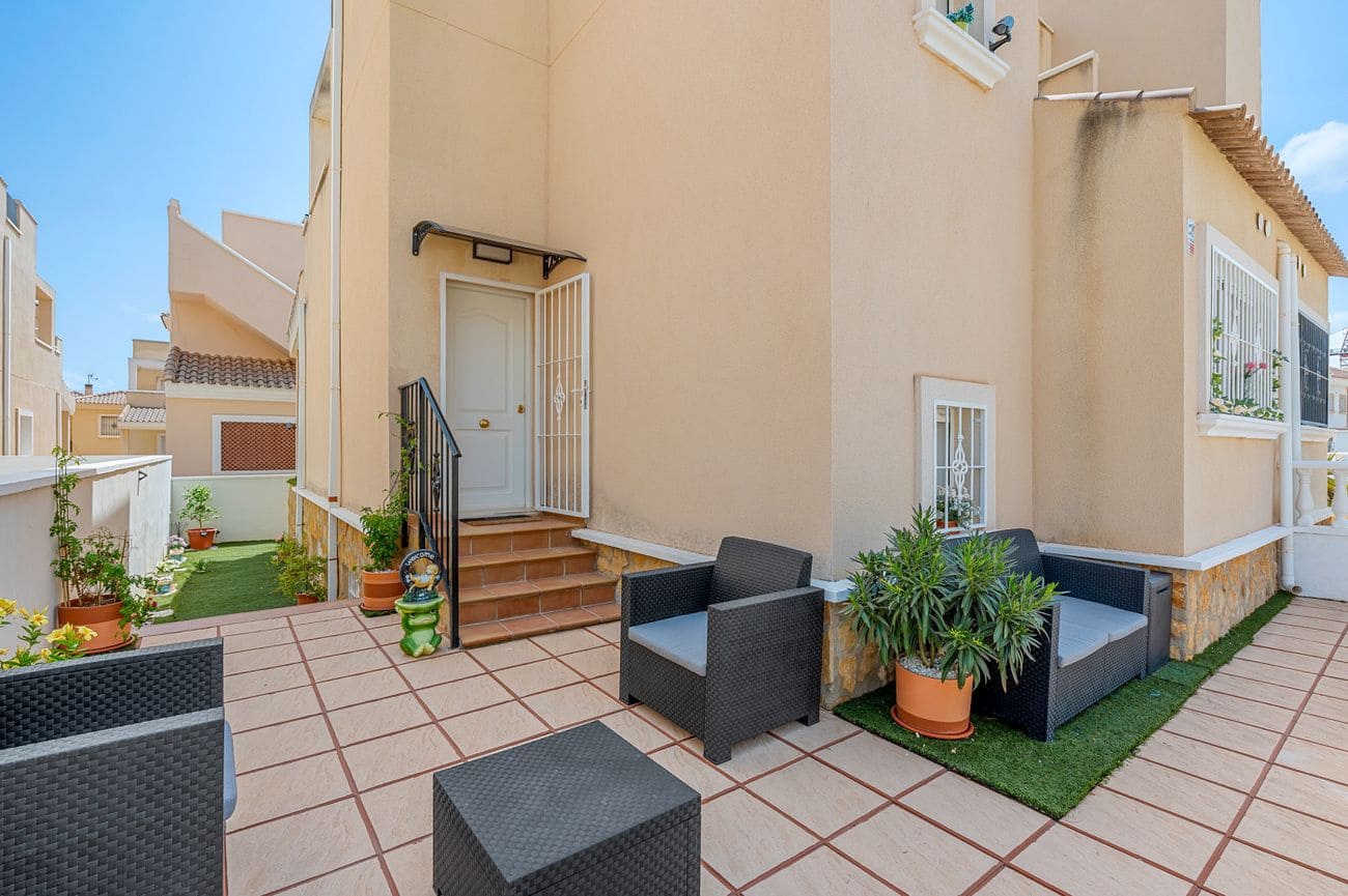 3 soveværelse Rækkehus til salg i San Miguel de Salinas - € 219.900 (Ref: 10013470)