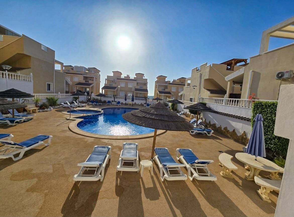 3 soveværelse Rækkehus til salg i San Miguel de Salinas - € 219.900 (Ref: 10013470)