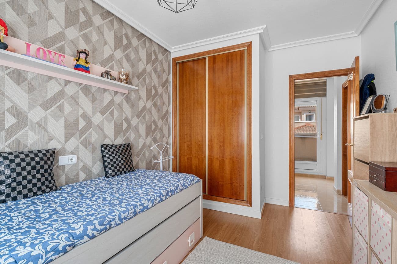 3 soveværelse Rækkehus til salg i San Miguel de Salinas - € 219.900 (Ref: 10013470)