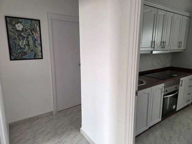 3 soveværelse Lejlighed til salg i Centro, Torrevieja - € 179.000 (Ref: 10015738)