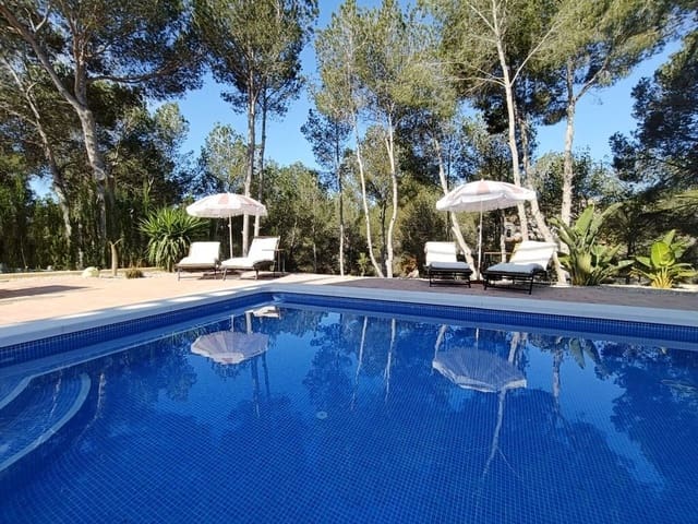 5 Zimmer Villa zu verkaufen in Pilar de la Horadada mit Pool - 785.000 € (Ref: 10018565)