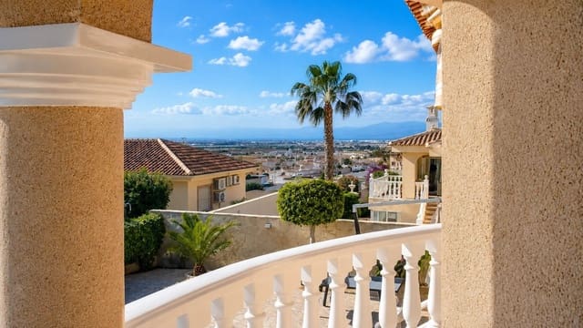 4 Zimmer Villa zu verkaufen in Ciudad Quesada, Rojales mit Pool - 557.000 € (Ref: 10018569)