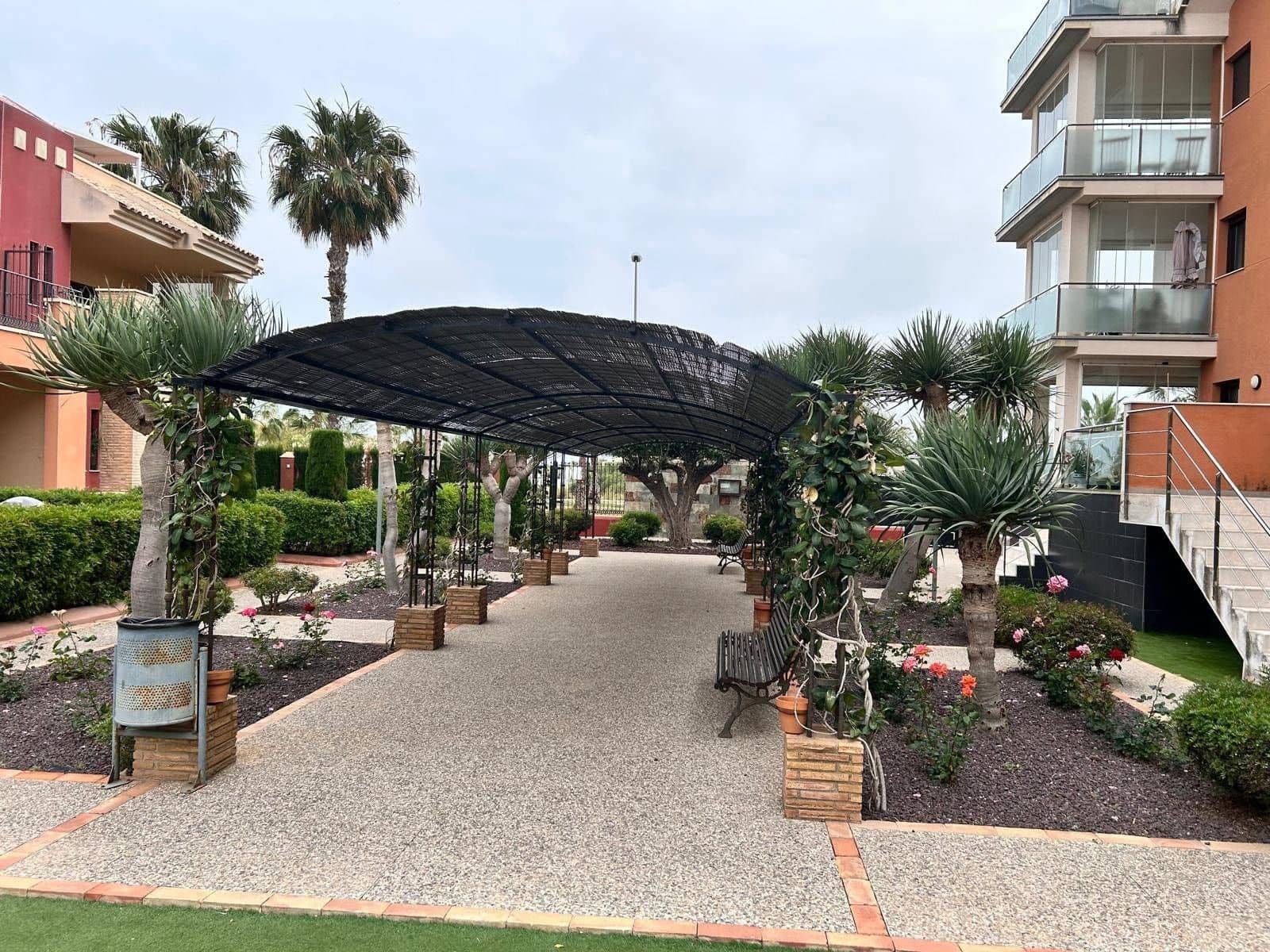 2 soveværelse Lejlighed til salg i Orihuela Costa med swimmingpool - € 220.000 (Ref: 10018570)