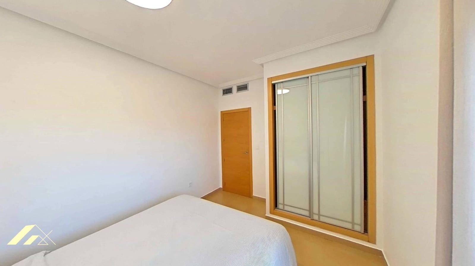 2 slaapkamer Appartement te koop in Orihuela Costa met zwembad garage - € 216.000 (Ref: 10018570)