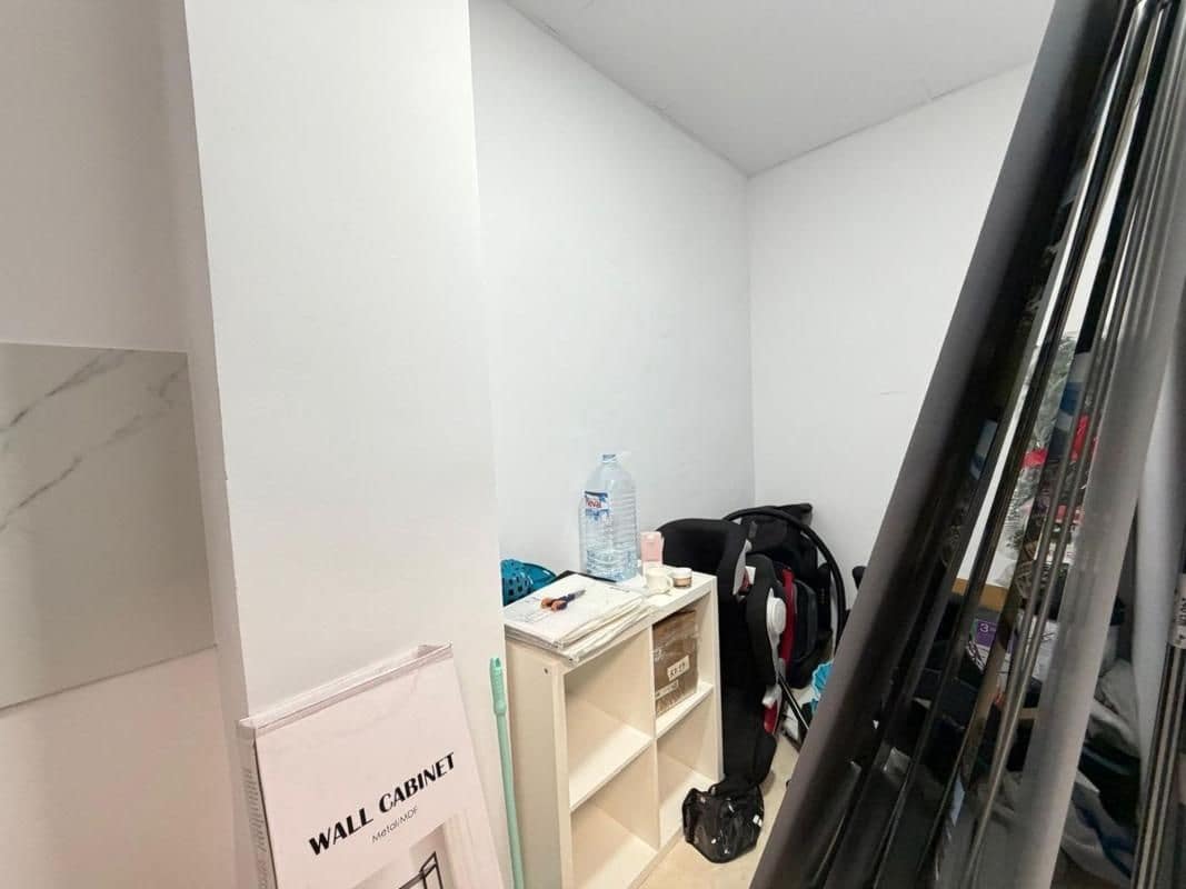 Commercial for sale in Torrevieja - € 169,900 (Ref: 10018574)