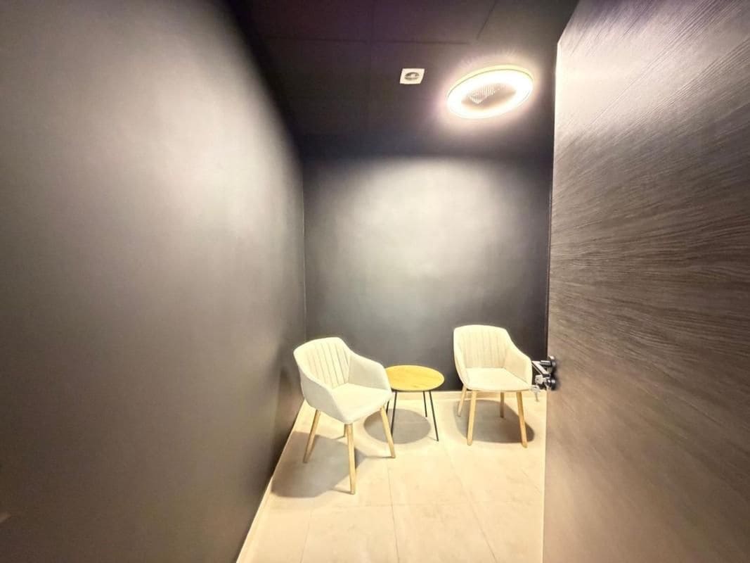 Commercial for sale in Torrevieja - € 169,900 (Ref: 10018574)