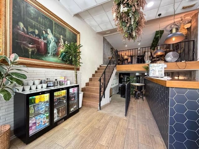 Comercial para venda em Torrevieja - 150 000 € (Ref: 10018586)