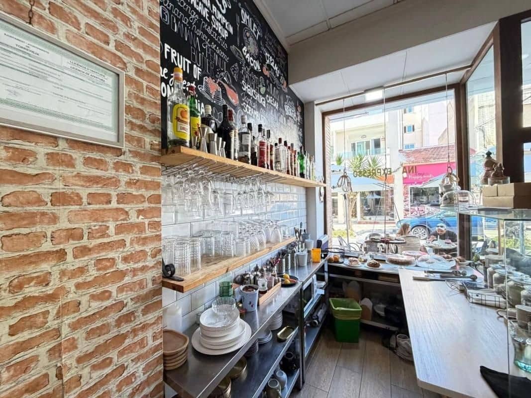 Kommersiell till salu i Torrevieja - 150 000 € (Ref: 10018586)