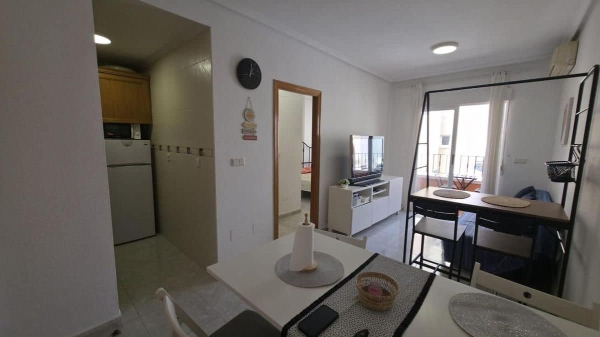 Apartamento de 1 habitación en Torrevieja en venta - 129.900 € (Ref: 10018589)