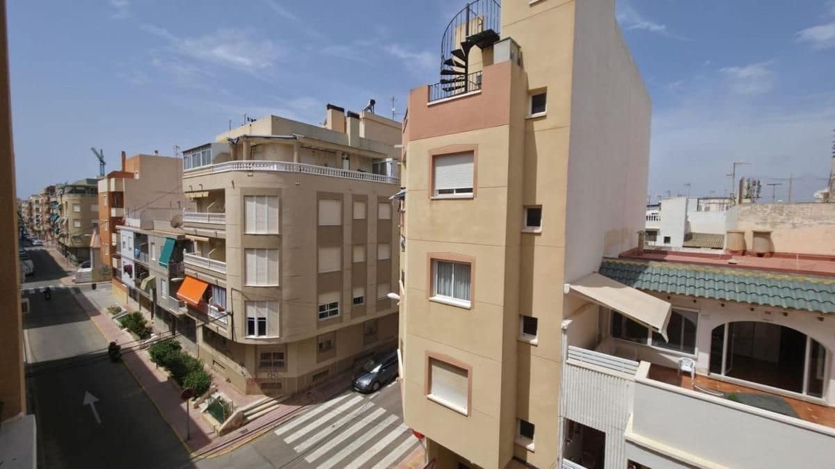 Apartamento de 1 habitación en Torrevieja en venta - 129.900 € (Ref: 10018589)