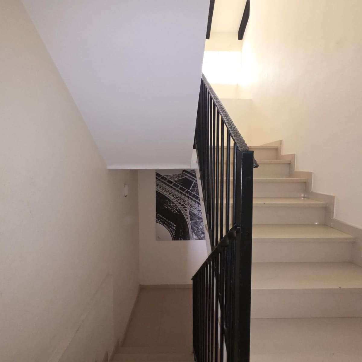 Pareado de 4 habitaciones en Filipinas en venta con piscina - 299.900 € (Ref: 10018594)