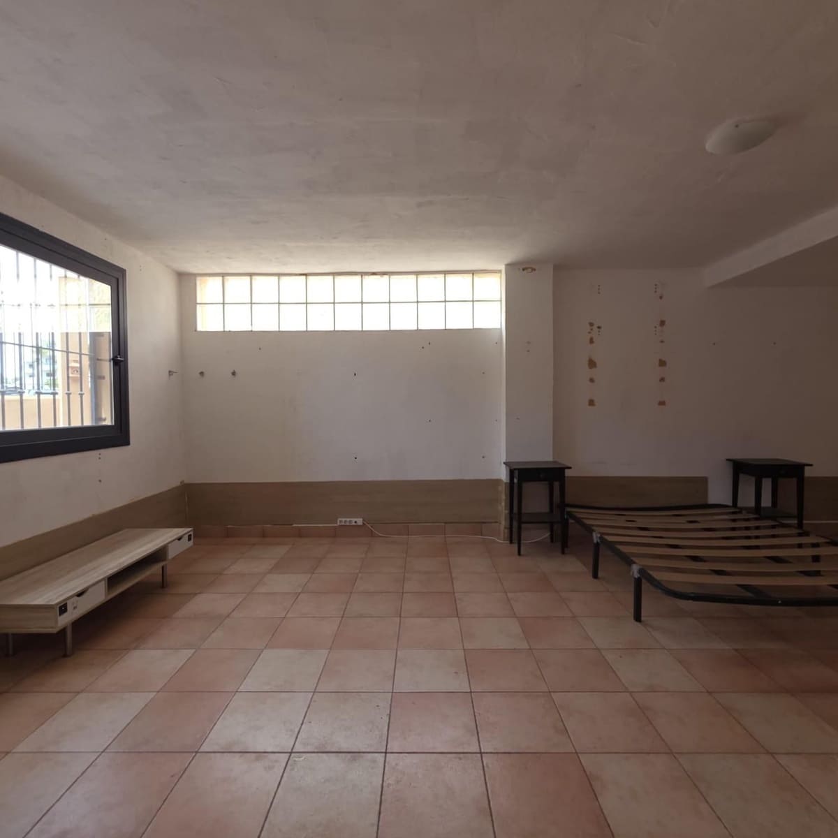 Pareado de 4 habitaciones en Filipinas en venta con piscina - 299.900 € (Ref: 10018594)