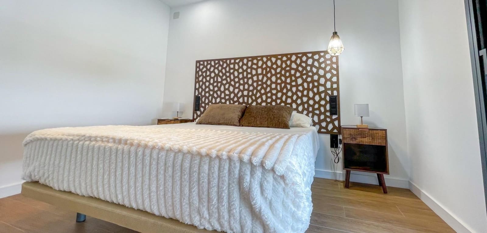 3 bedroom Terraced Villa for sale in Torrevieja with pool - € 539,000 (Ref: 10018974)