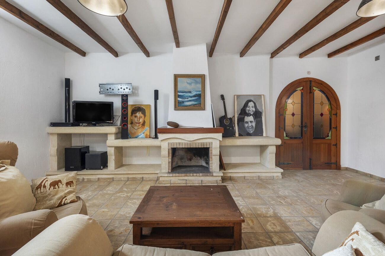5 makuuhuone Huvila myytävänä paikassa Torrevieja mukana uima-altaan - 1 000 000 € (Ref: 10021091)