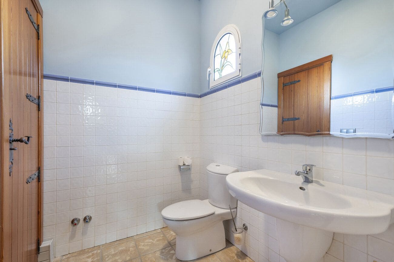 5 makuuhuone Huvila myytävänä paikassa Torrevieja mukana uima-altaan - 1 000 000 € (Ref: 10021091)