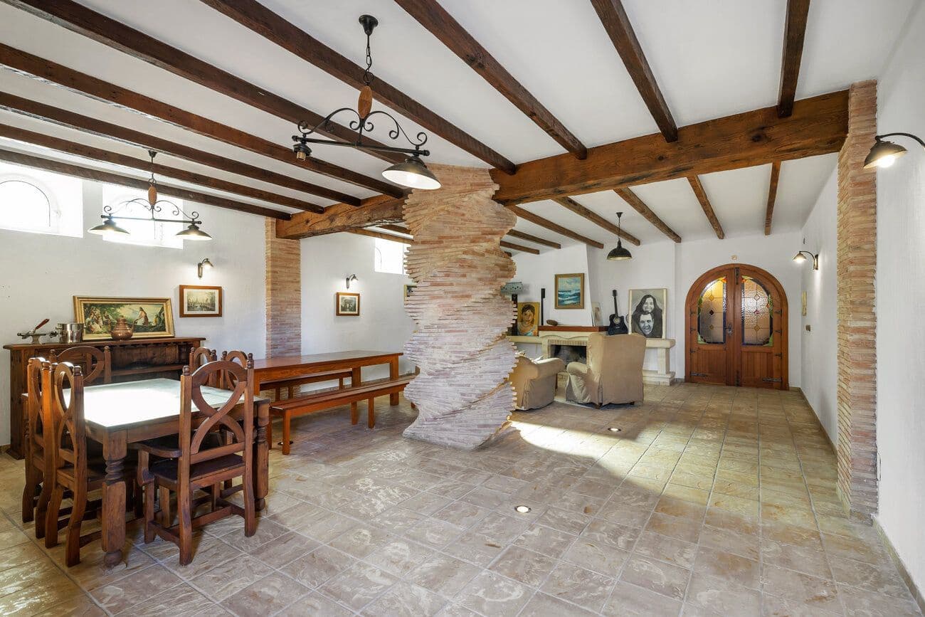 5 makuuhuone Huvila myytävänä paikassa Torrevieja mukana uima-altaan - 1 000 000 € (Ref: 10021091)