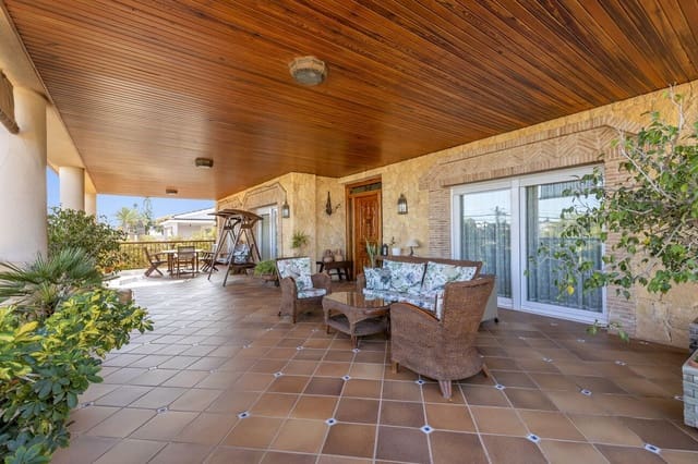 5 makuuhuone Huvila myytävänä paikassa Centro, Torrevieja mukana uima-altaan - 1 000 000 € (Ref: 10021091)