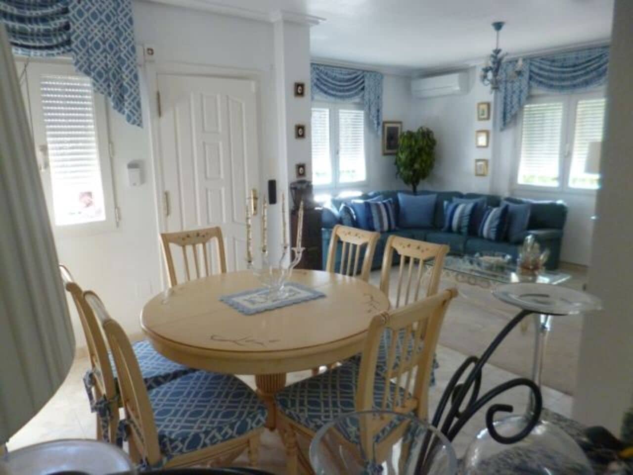 3 Zimmer Villa zu verkaufen in La Zenia - 390.000 € (Ref: 10022611)