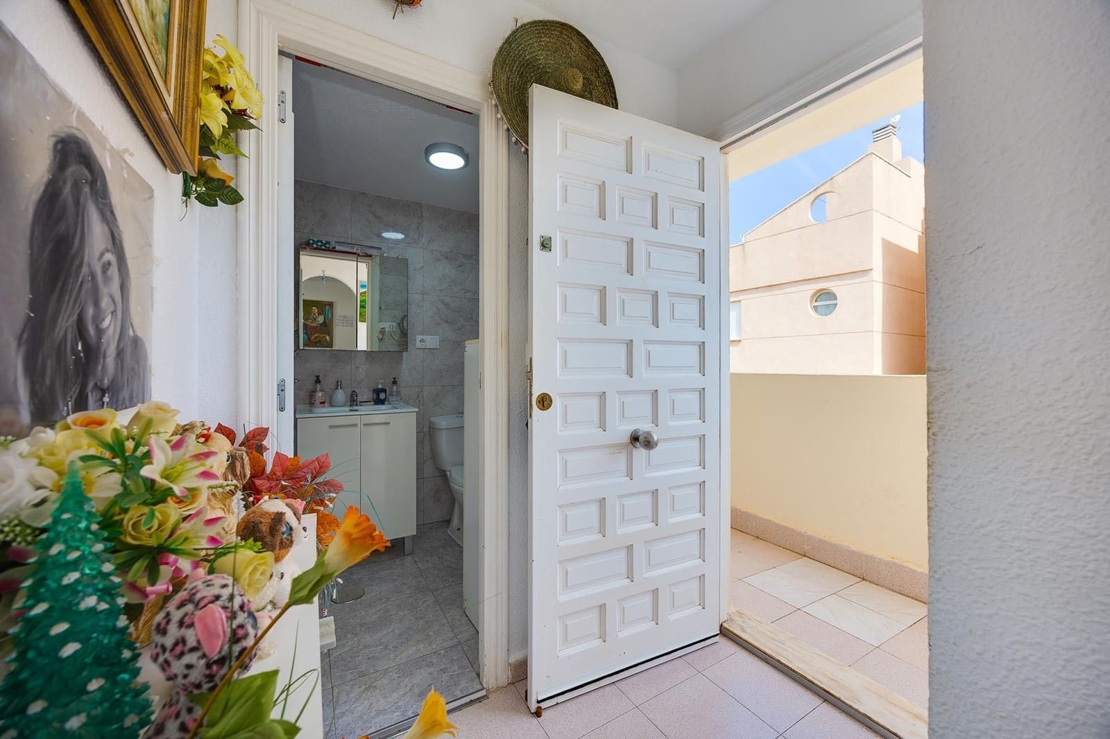 1 makuuhuone Huoneisto myytävänä paikassa Torrevieja mukana 
autotalli - 135 000 € (Ref: 10022614)